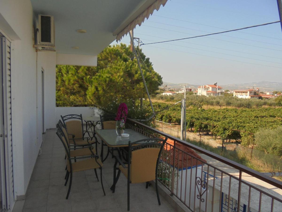 Appartamento Kostas Family House Káto Ássos Esterno foto