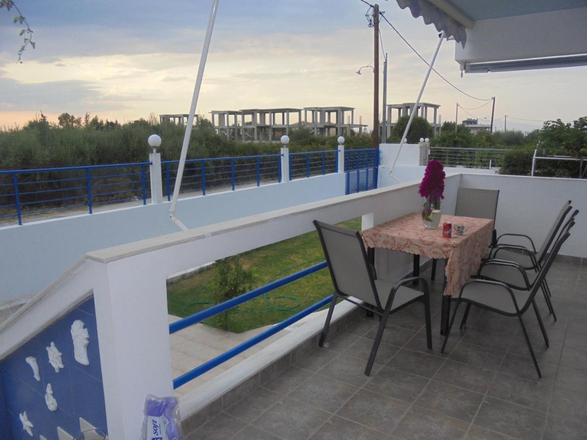 Appartamento Kostas Family House Káto Ássos Esterno foto