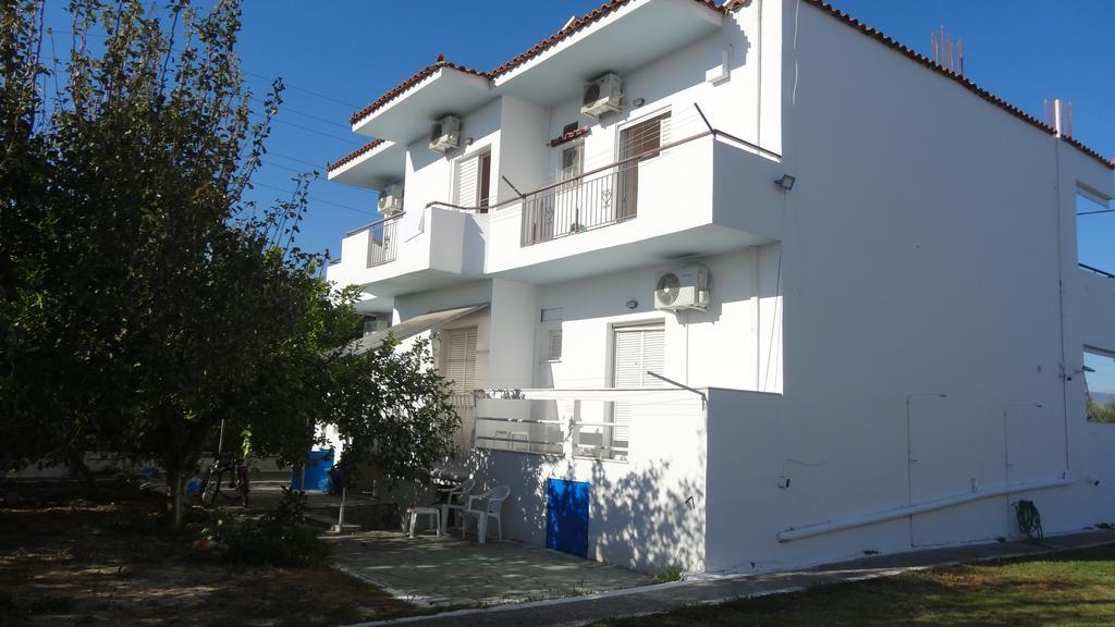 Appartamento Kostas Family House Káto Ássos Esterno foto