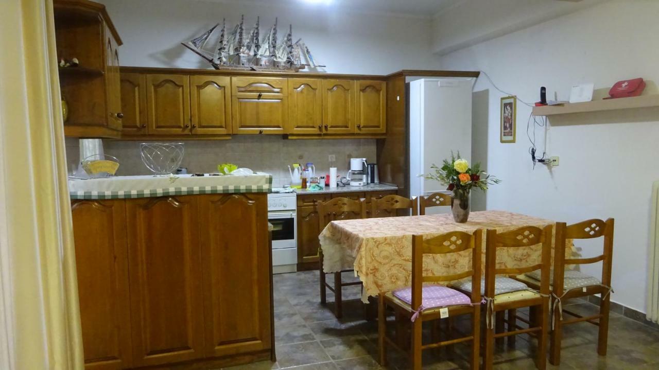 Appartamento Kostas Family House Káto Ássos Esterno foto